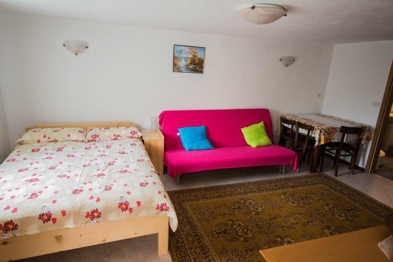 Apartma Kukc II Lägenhet Bovec Exteriör bild