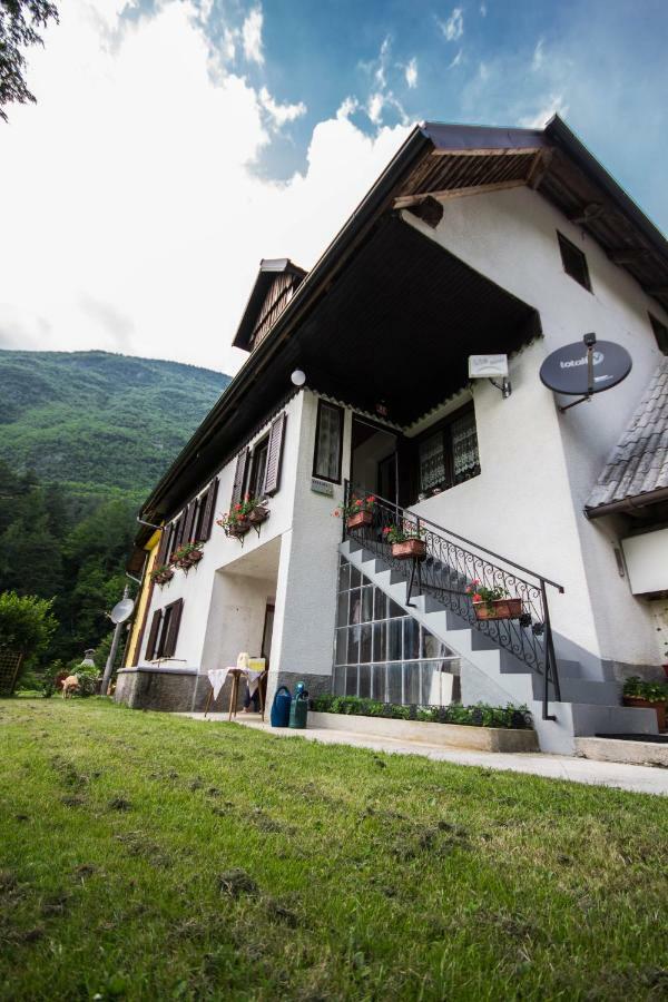 Apartma Kukc II Lägenhet Bovec Exteriör bild